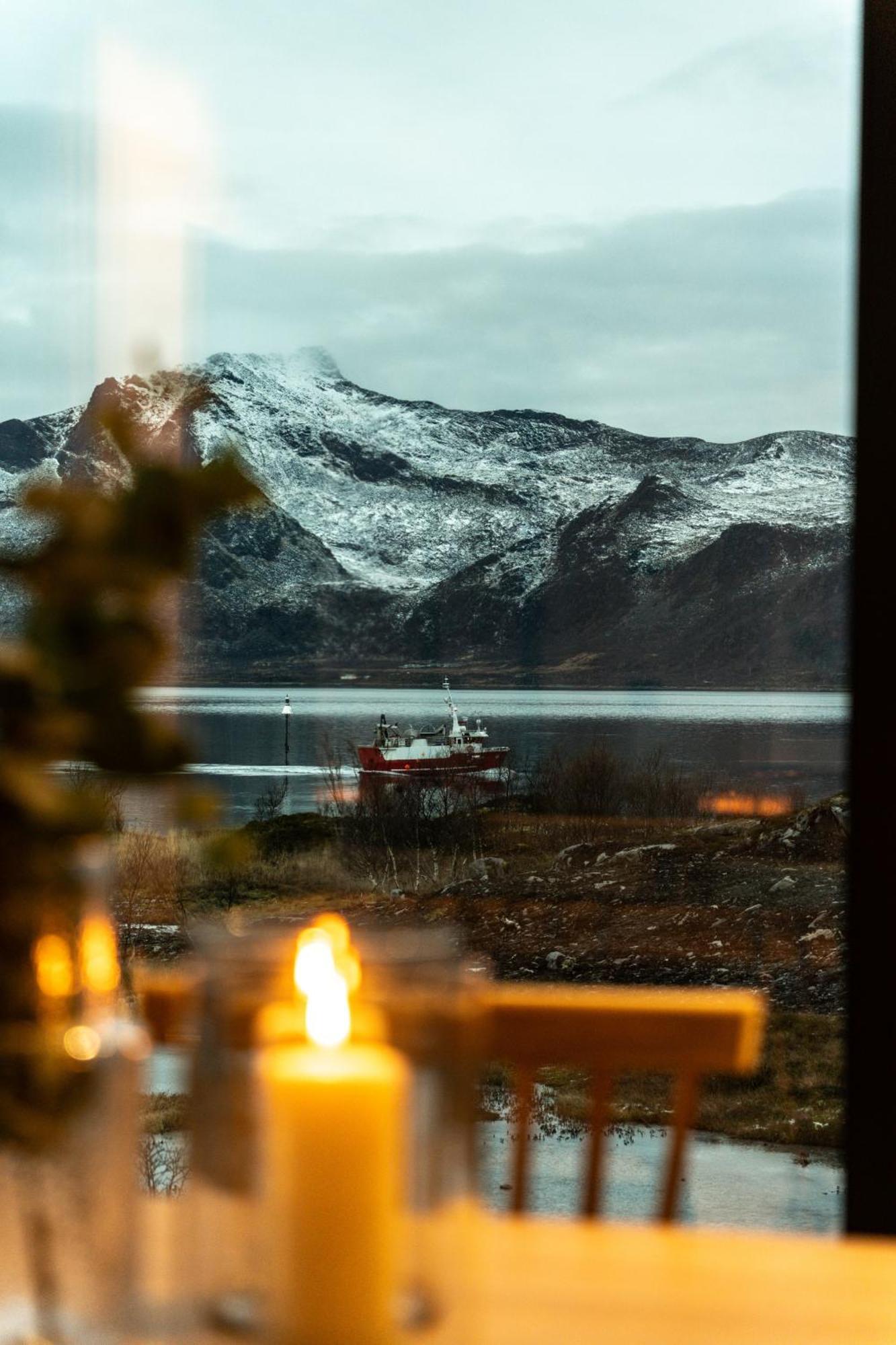 Luksushytte Med Jacuzzi, Summer&Winter Retreat Lyngværet Exterior foto